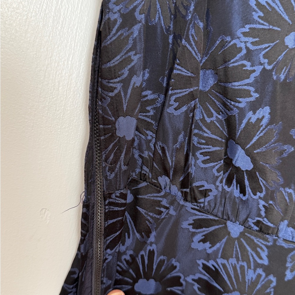 Vintage Eisenberg Elegant Black and Blue Floral Midi Dress - Picture 9 of 11